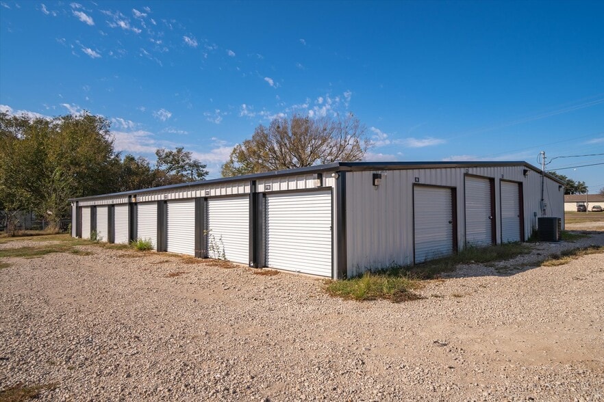 More Photos Of 12431 US Highway 80, Fruitvale Self Storage For Sale