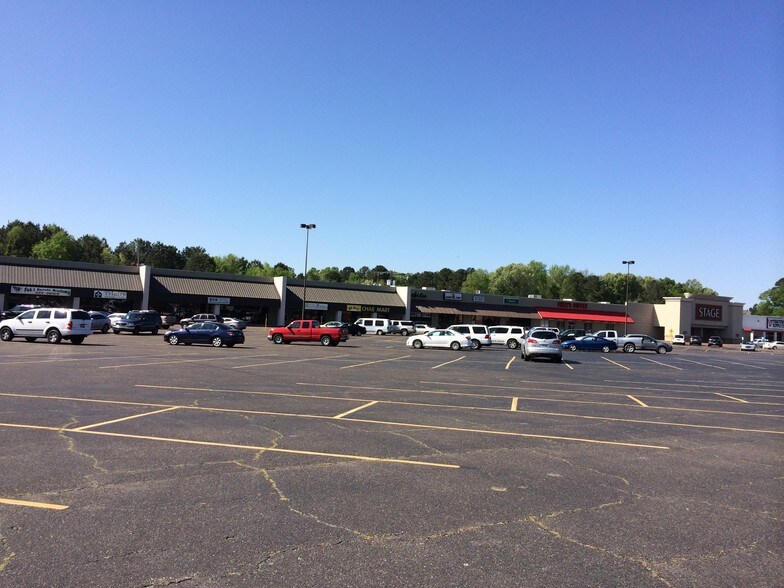 More Photos Of 1090-1164 Homer Rd, Minden General Retail For Lease