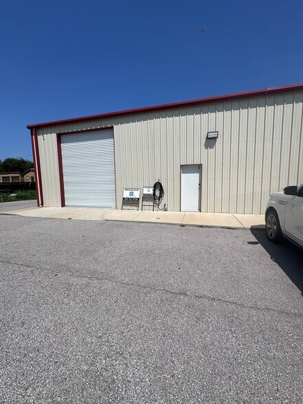More Photos Of 11244 W Highway 36, Temple Warehouse For Lease