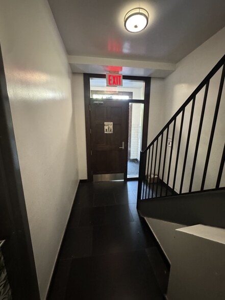 More Photos Of 280 Manhattan Ave, New York Apartments For Sale