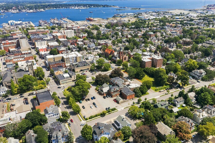 More Photos Of 17 Orchard St, New Bedford Office For Sale
