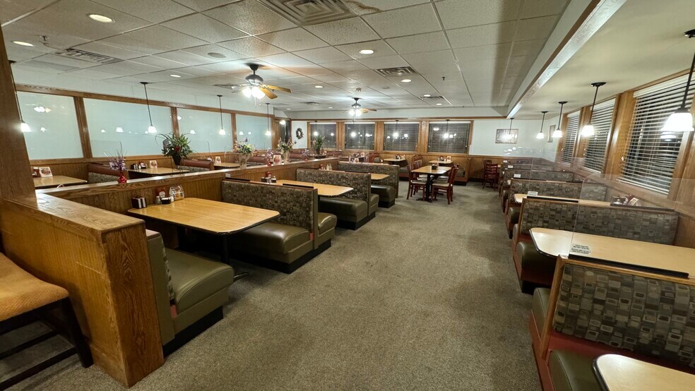 More Photos Of 1015 Club Ave, Bethlehem Unknown For Lease