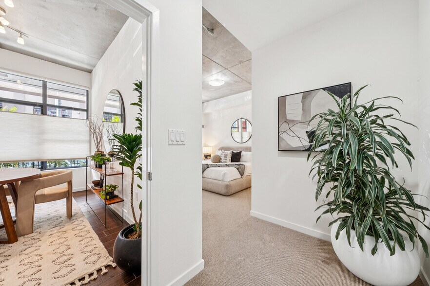More Photos Of 288 3rd St, Oakland Apartments For Sale