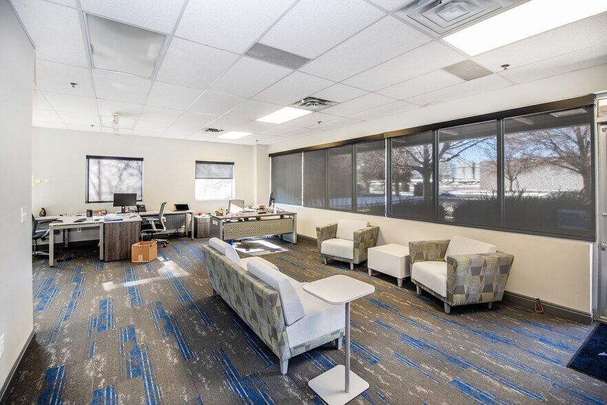 More Photos Of 500 S Arthur Ave, Louisville Service For Sale