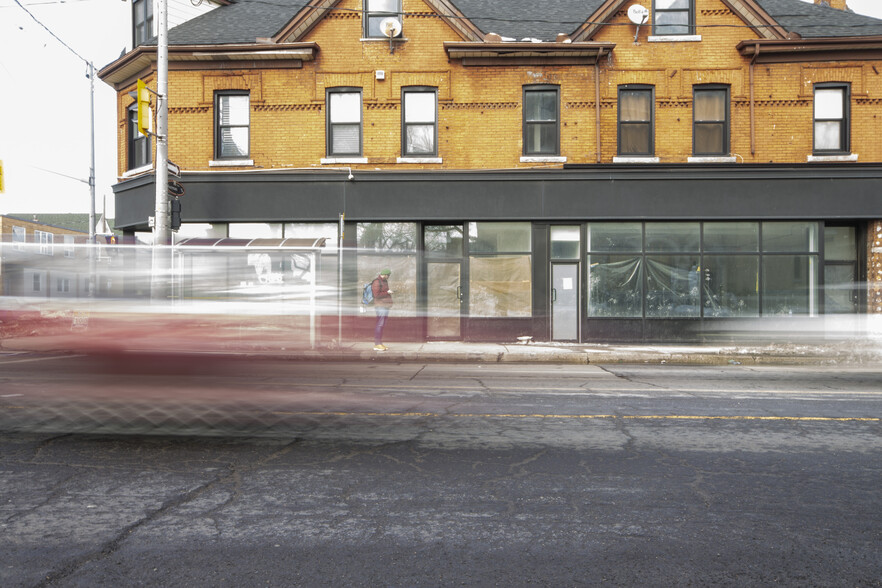 More Photos Of 675-679 Barton St E, Hamilton Storefront Retail Residential For Lease