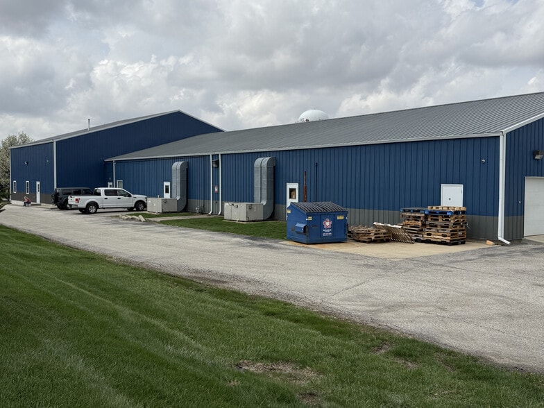 More Photos Of 3893 W State Road 47, Sheridan Freestanding For Sale