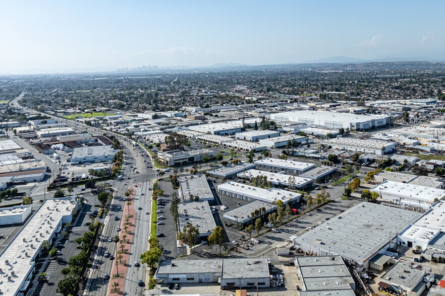 More Photos Of 11912 Rivera Rd, Santa Fe Springs Light Manufacturing For Lease