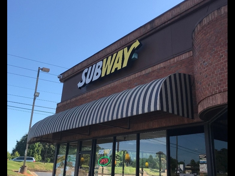 More Photos Of 6330 Lawrenceville Hwy, Tucker General Retail For Lease