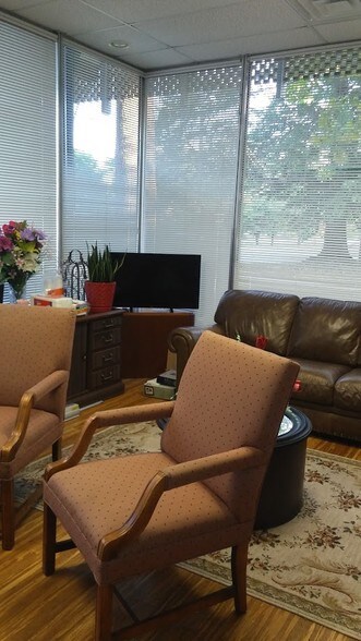 More Photos Of 3581 Main St, College Park Coworking Space