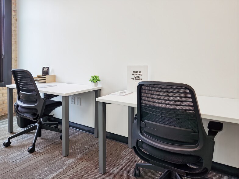 More Photos Of 540 N Broadway, Green Bay Coworking Space