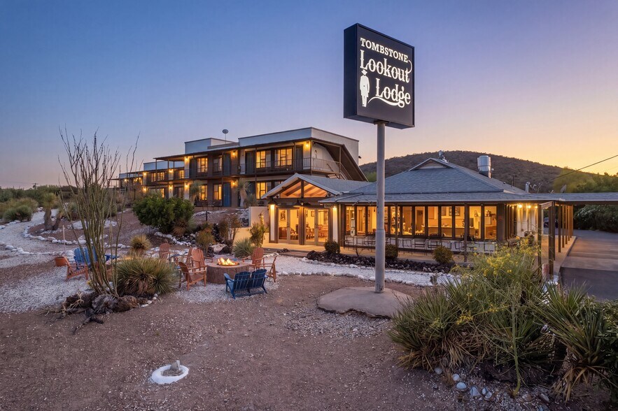 More Photos Of 781 AZ-80, Tombstone Hotel For Lease