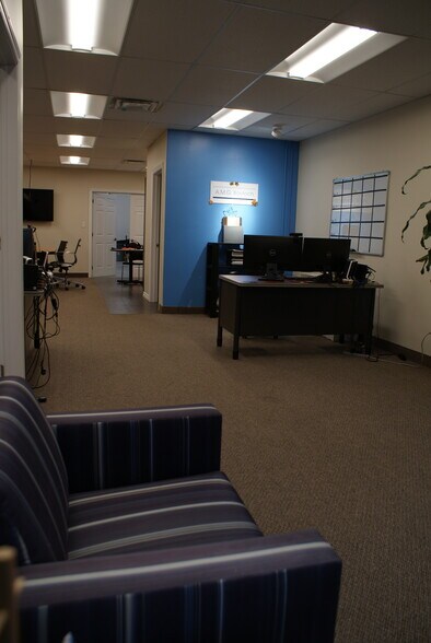 More Photos Of 500 Wentworth St, Oshawa Flex For Sale