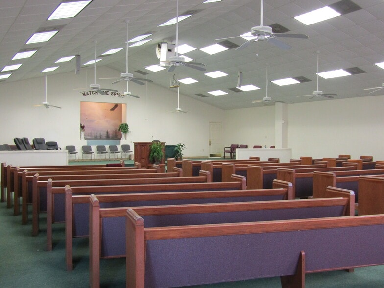 More Photos Of 1561 US Hwy 69 N, Woodville Religious Facility For Sale