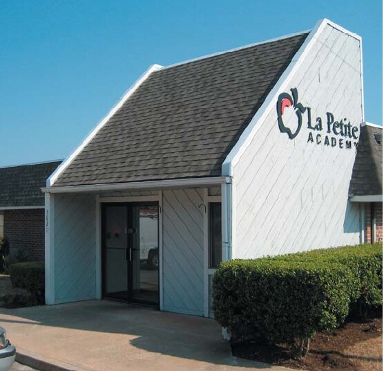 Primary Photo Of 3620 Hillside Dr, Round Rock Daycare Center For Lease