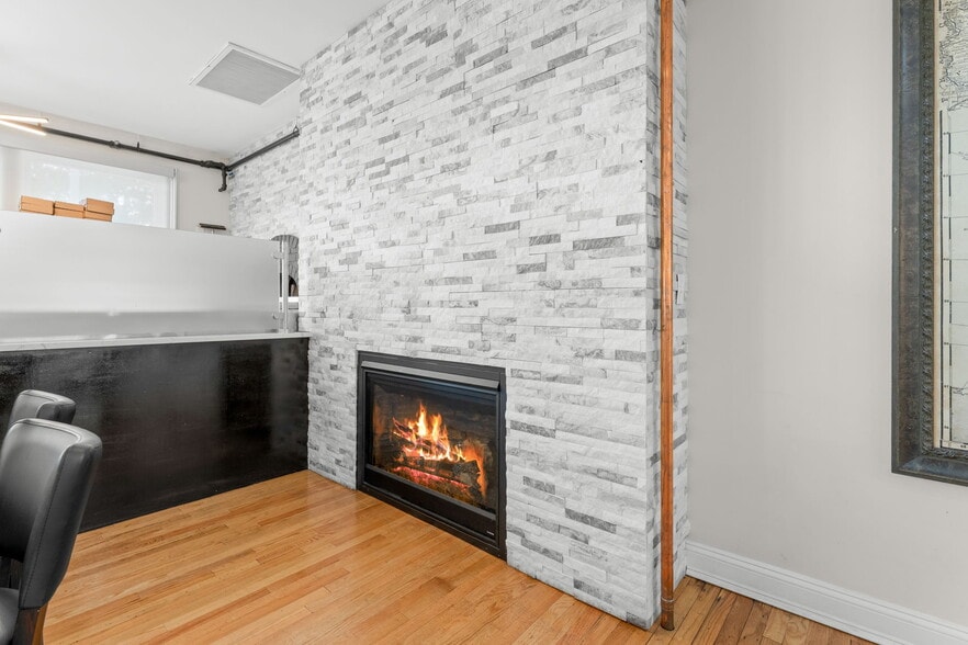 More Photos Of 119 Washington St, Plainville Restaurant For Lease
