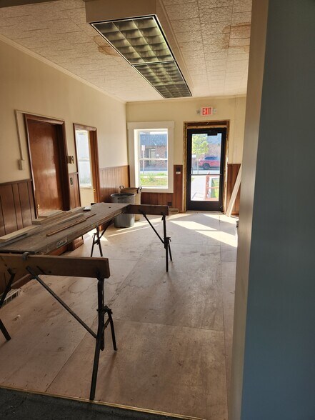 More Photos Of 107 W Liberty St, Rome Office For Sale