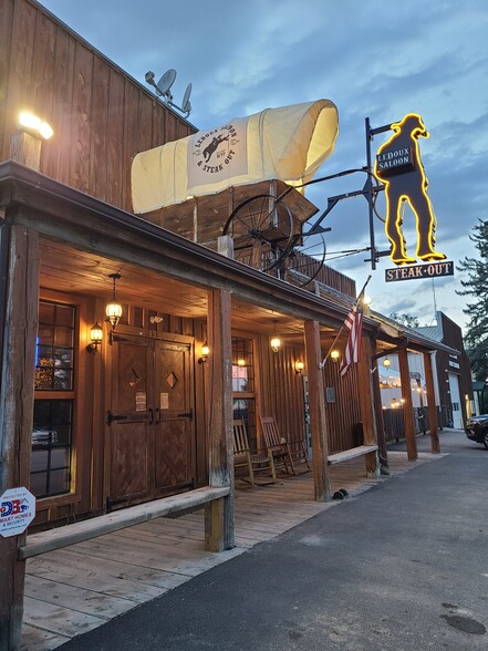 Primary Photo Of 158 Johnson St, Big Horn Restaurant For Sale