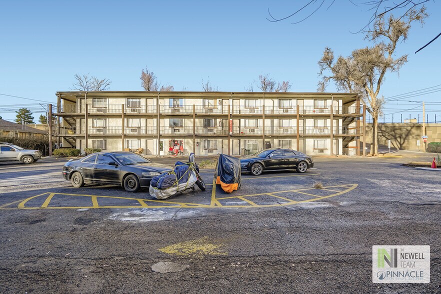 More Photos Of 1289 Yukon St, Lakewood Apartments For Sale
