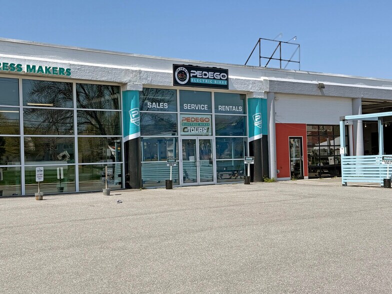 Primary Photo Of 105 Fox St, Portland Truck Terminal For Lease