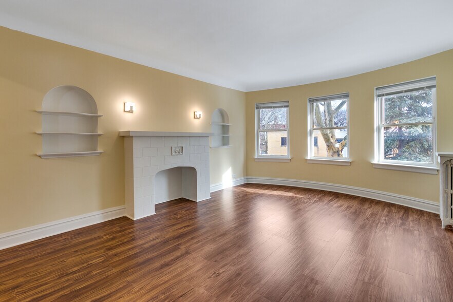 More Photos Of 6120-34 Hamilton Ave, Chicago Apartments For Sale