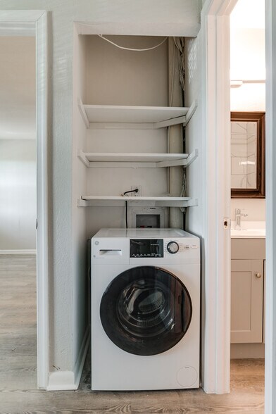 More Photos Of 37 Labrook Dr, Richmond Apartments For Sale