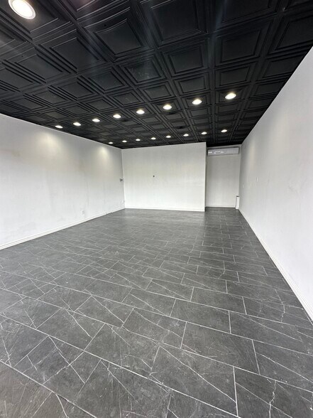 More Photos Of 1060 Richmond Rd, Staten Island Freestanding For Lease