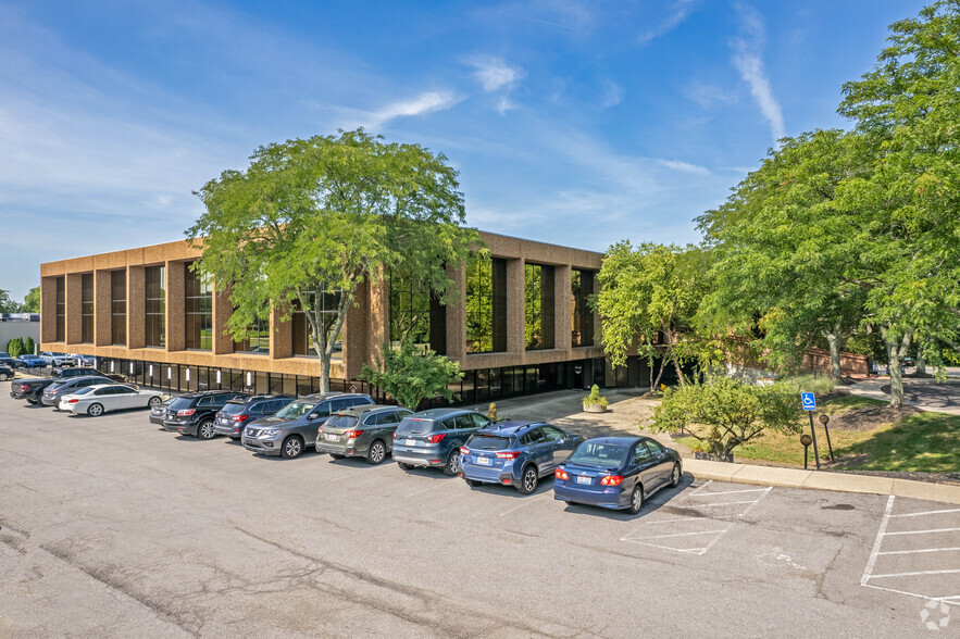 Primary Photo Of 6797 N High St, Worthington Office For Lease