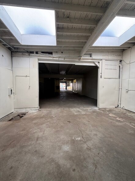 More Photos Of 2414 San Bruno Ave, San Francisco Flex For Lease