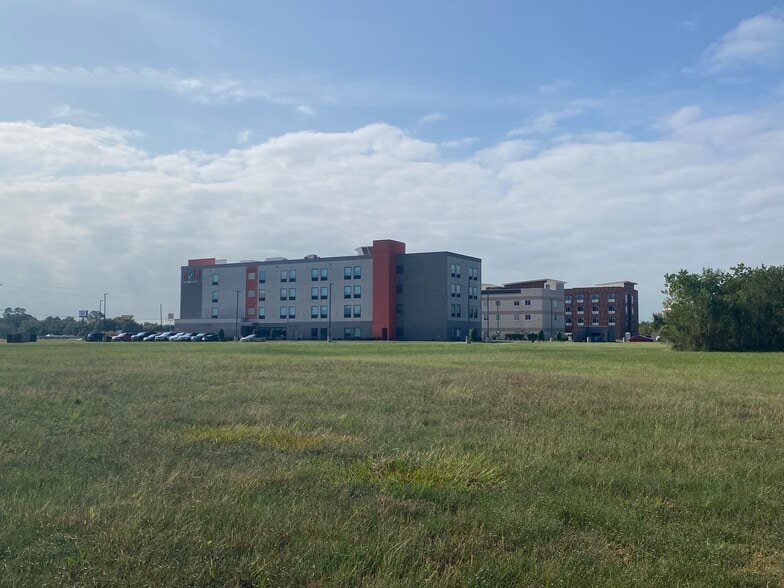 More Photos Of 19.376 Acres off Walden @ IH 10, Beaumont Land For Sale