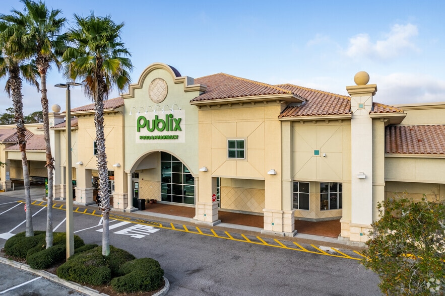 Primary Photo Of 4700-4744 S Apopka Vineland Rd, Orlando Unknown For Lease
