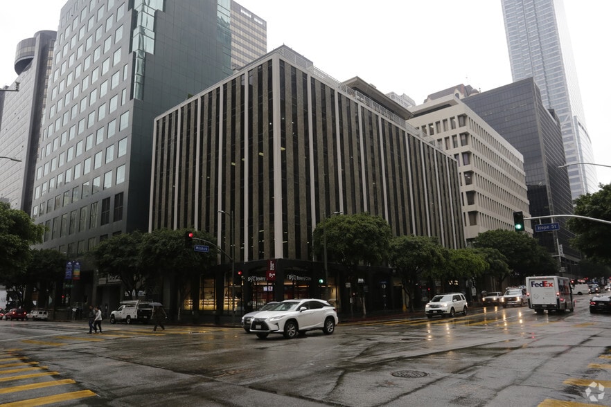Primary Photo Of 700 Wilshire Blvd, Los Angeles Office For Lease