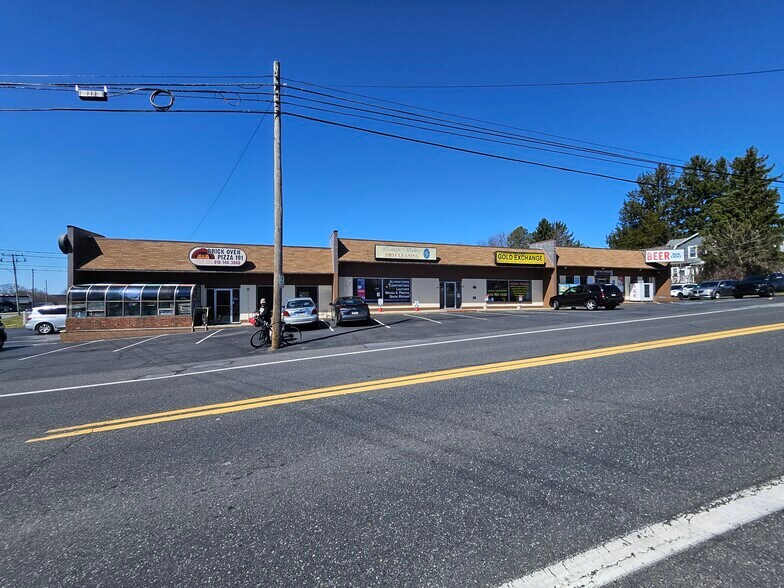 More Photos Of 191-197 Nazareth Pike, Bethlehem Storefront For Lease