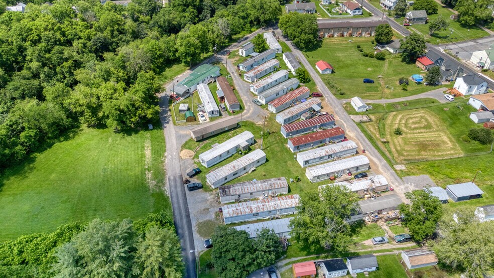 Primary Photo Of 75 Dr Randolph Spencer Ln, Paw Paw Multifamily For Sale