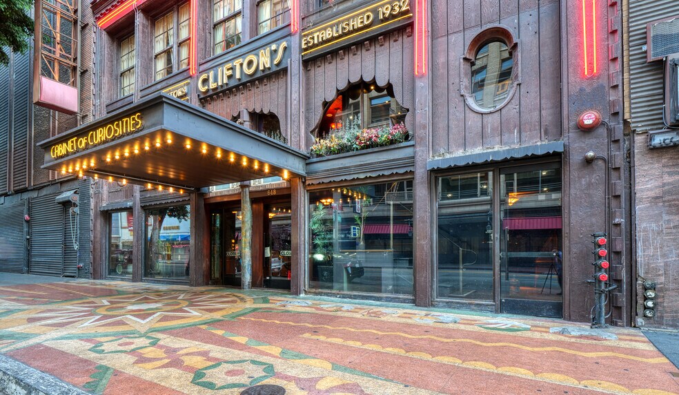 Primary Photo Of 648-654 S Broadway, Los Angeles General Retail For Lease