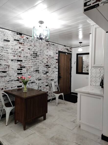 More Photos Of 3119 W Cochise Dr, Phoenix Apartments For Sale