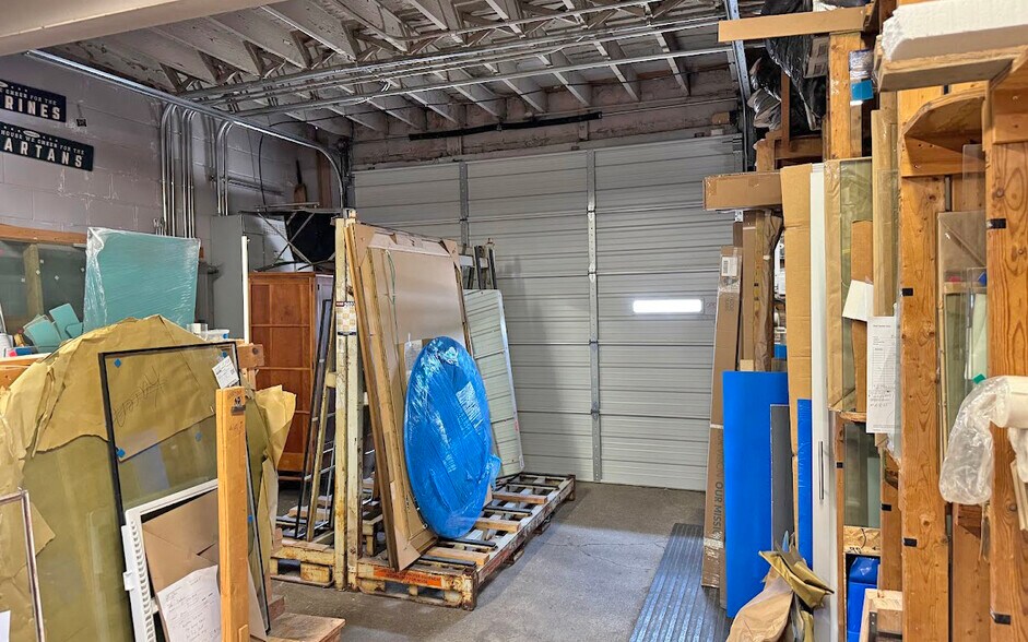 More Photos Of 4195 12 Mile Rd, Berkley Storefront Retail Office For Sale