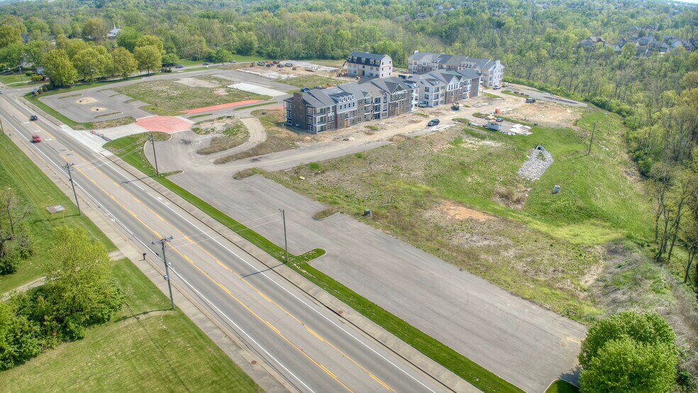 More Photos Of 1207 N Bend Rd, Hebron Storefront Retail Residential For Lease