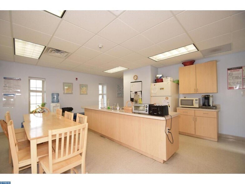 More Photos Of , Warminster Township Office For Sale