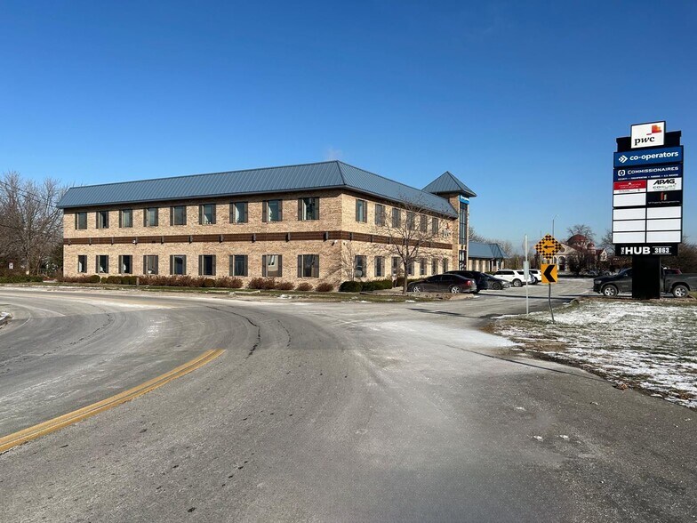 More Photos Of 3063 Walker Rd, Windsor Office For Lease