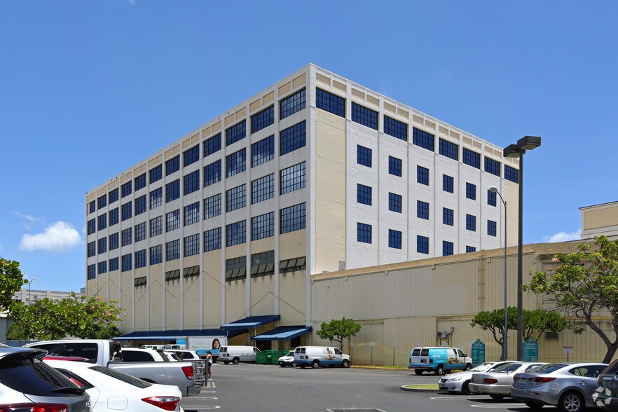 More Photos Of 680 Iwilei Rd, Honolulu Office For Lease
