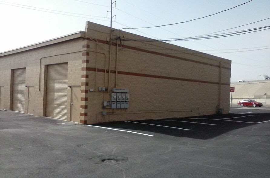 More Photos Of 5848 Gateway Blvd E, El Paso Unknown For Lease