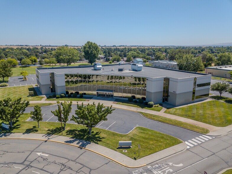 Primary Photo Of 2425 Stevens Center Pl, Richland Office For Lease