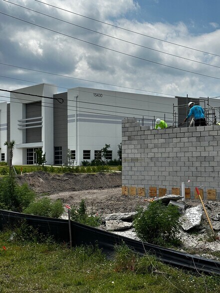 More Photos Of 15811 Guild ct, Jupiter Warehouse For Sale