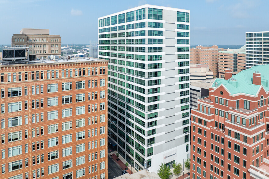 Primary Photo Of 300 Throckmorton St, Fort Worth Office For Lease