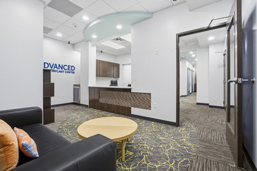 More Photos Of 4010 Sandy Brook Dr, Round Rock Medical For Sale