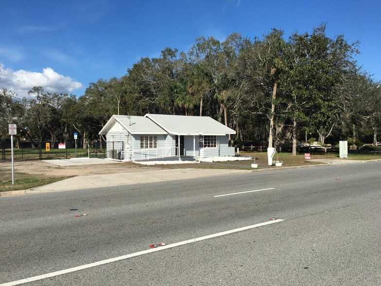 More Photos Of 1812 W 1st St, Sanford Office For Lease