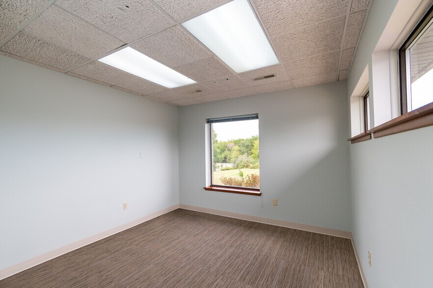 More Photos Of 7461 S State Rd, Goodrich Storefront Retail Office For Sale