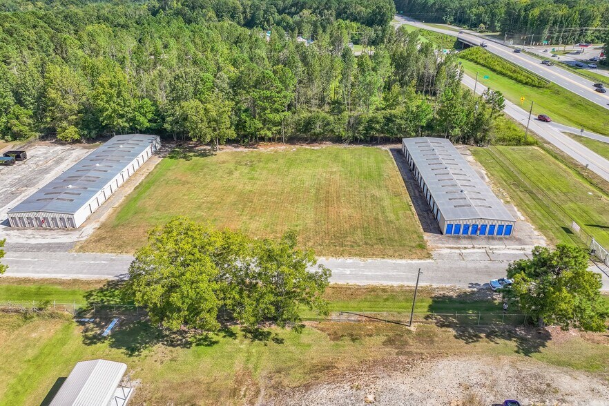 More Photos Of 557 N Pike E, Sumter Self Storage For Sale