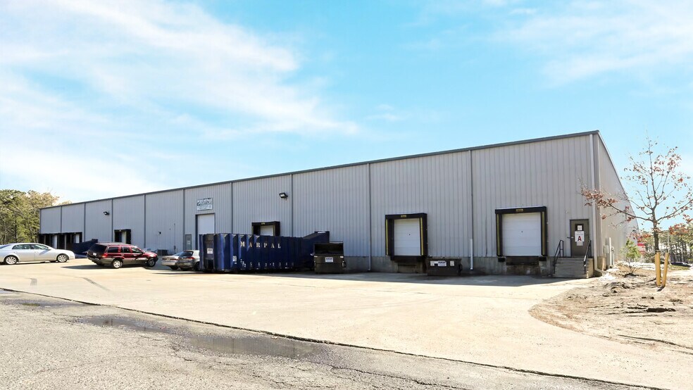 More Photos Of 475 Oberlin Ave S, Lakewood Warehouse For Lease