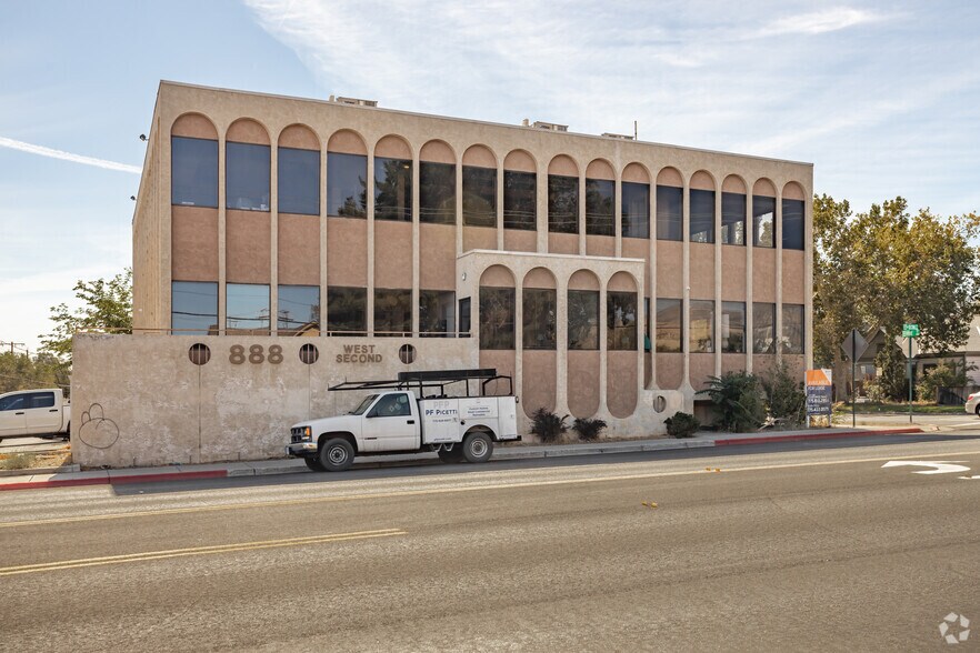 More Photos Of 888 W 2nd St, Reno Office For Lease
